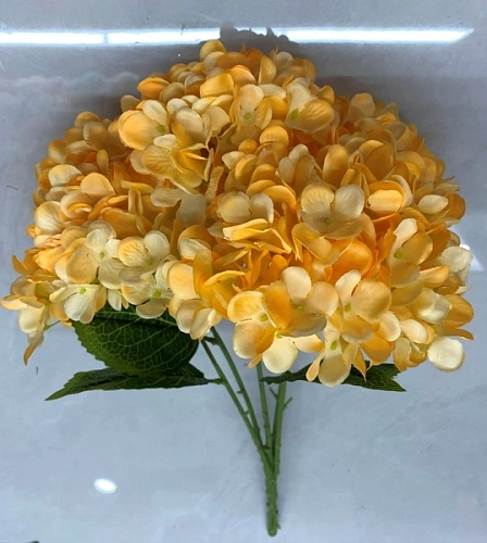 Искусственные цветы "Гортензия"  48см 5 цветков желтые